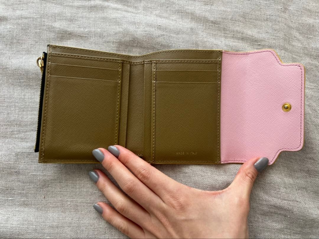 【美品】MARNI マルニ　サフィアーノ　ウォレット　三つ折り財布　バイカラー