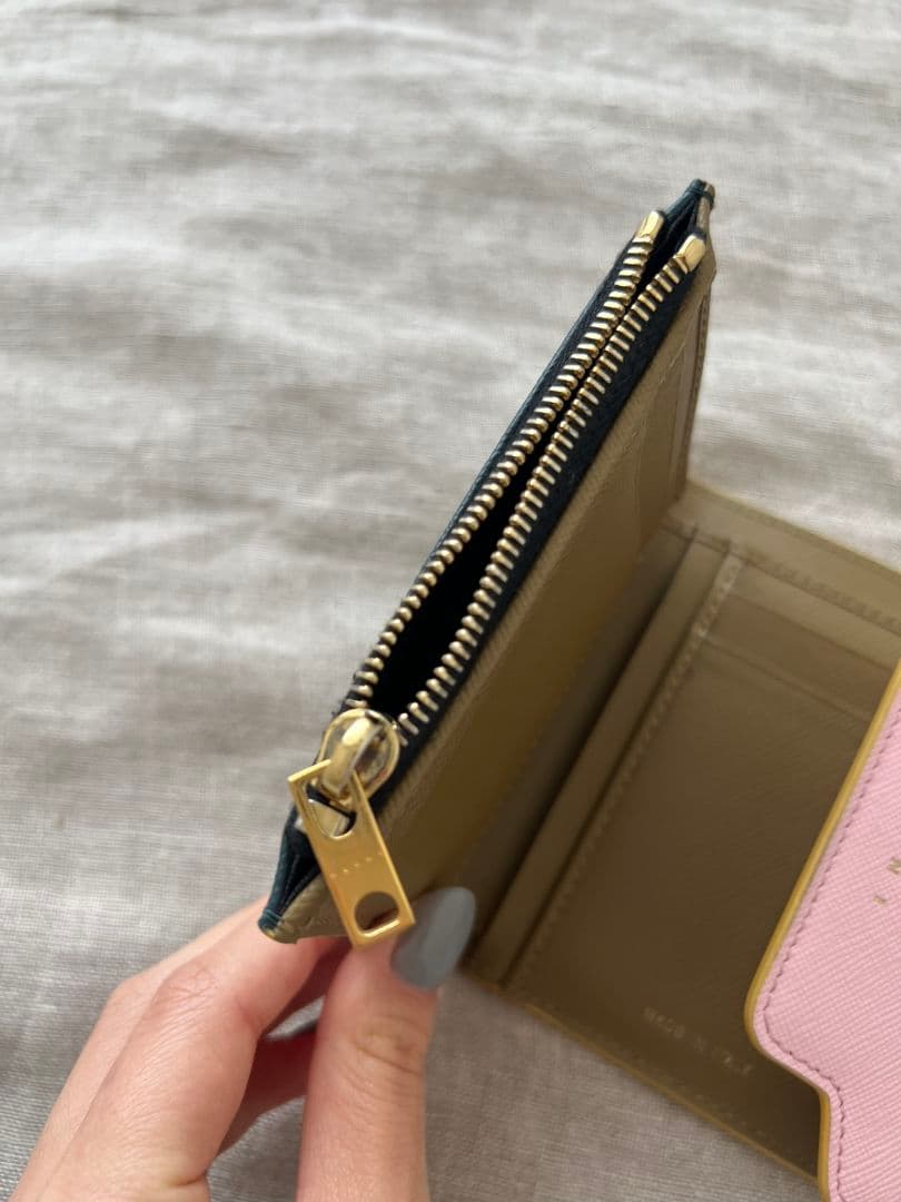 【美品】MARNI マルニ　サフィアーノ　ウォレット　三つ折り財布　バイカラー