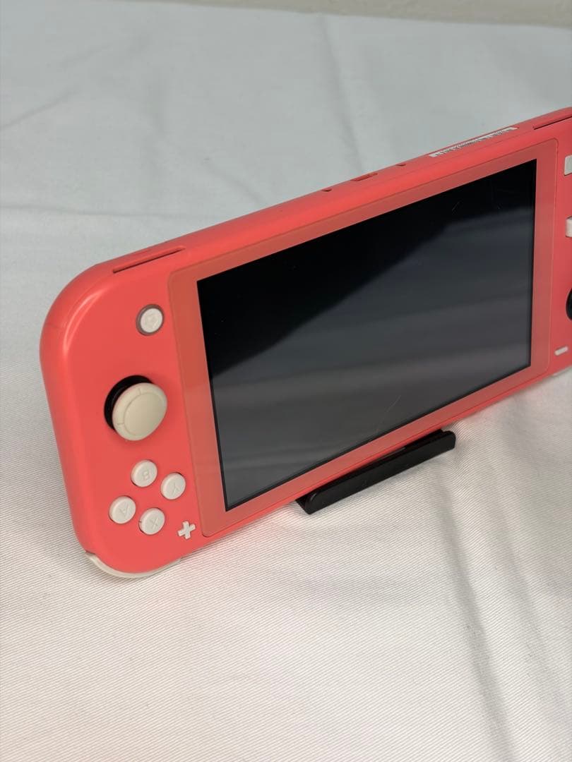 箱付き Nintendo Switch Lite コーラルピンク