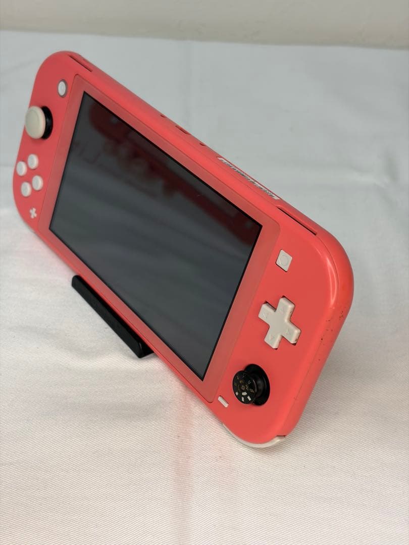 箱付き Nintendo Switch Lite コーラルピンク