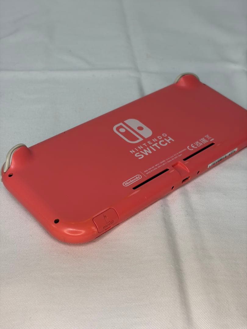 箱付き Nintendo Switch Lite コーラルピンク