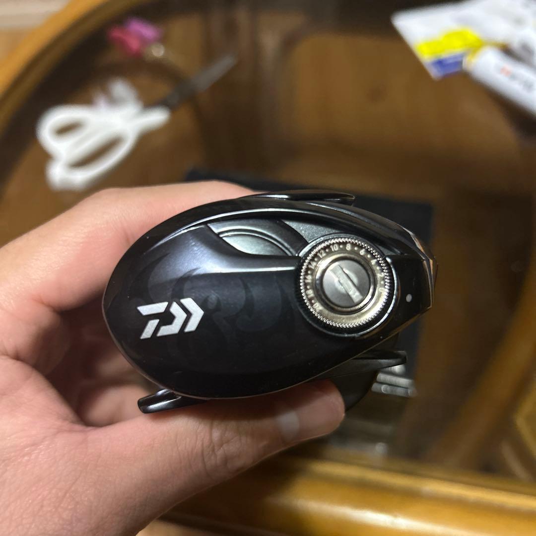 Daiwa 20タトゥーラ SV TW 103H ベイトリール