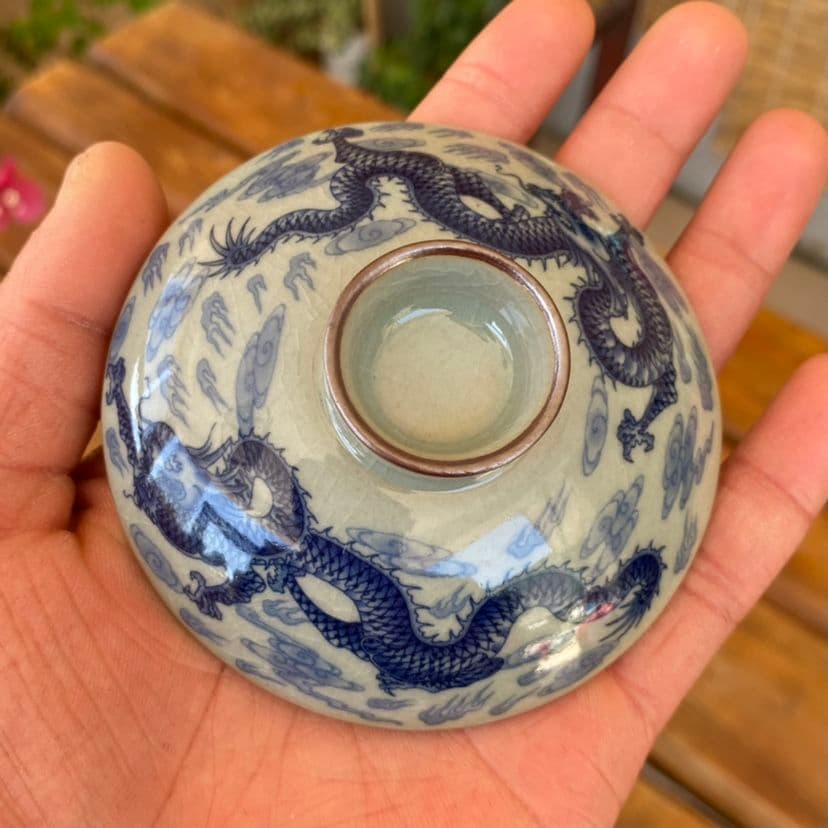 青花九龍紋蓋碗 中国茶器 景徳镇 蓋付き茶器 飲茶食器 煎茶具 未使用品