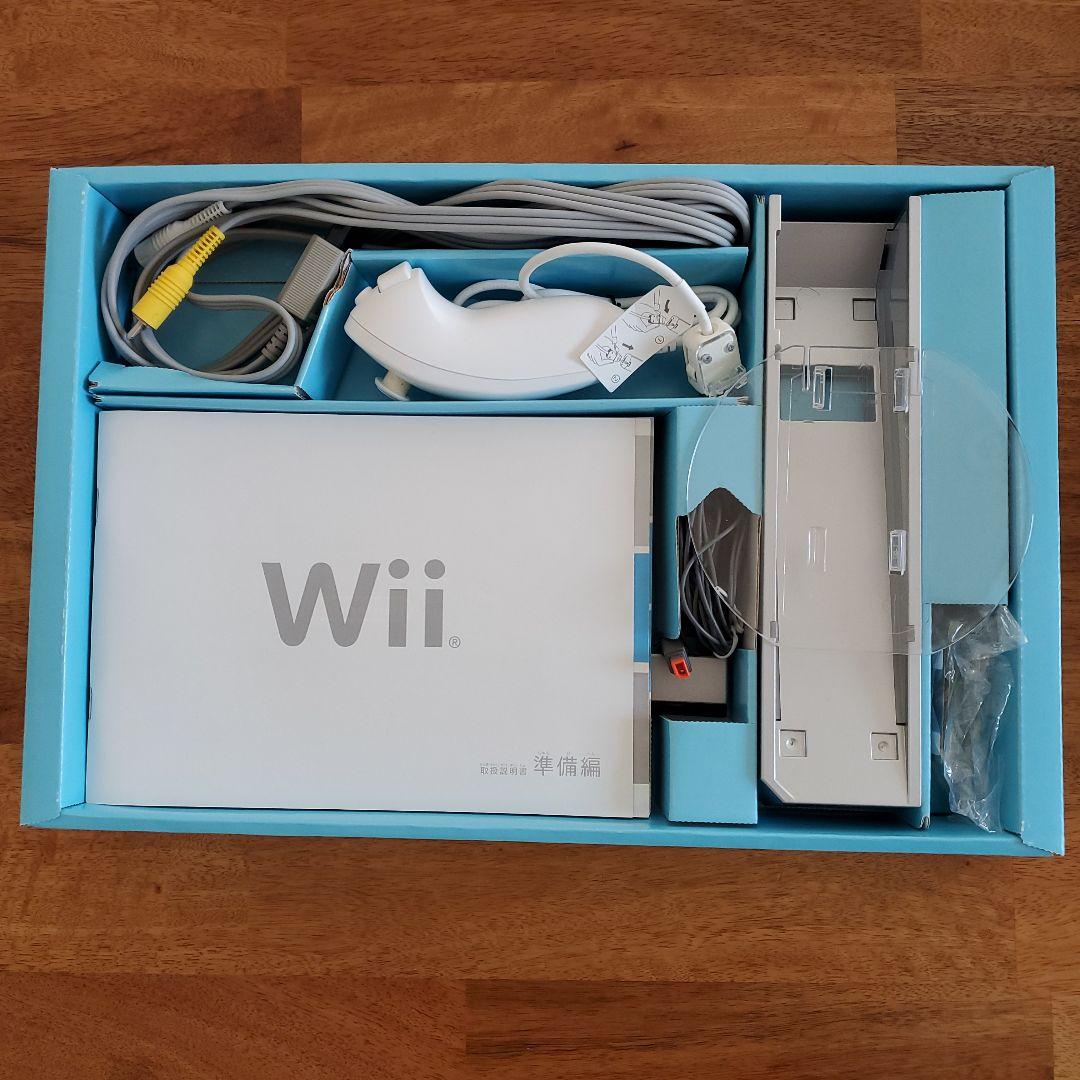 ★値下げ★　任天堂 Wii　 Wii本体 マリオカート　ハンドル　リモコン