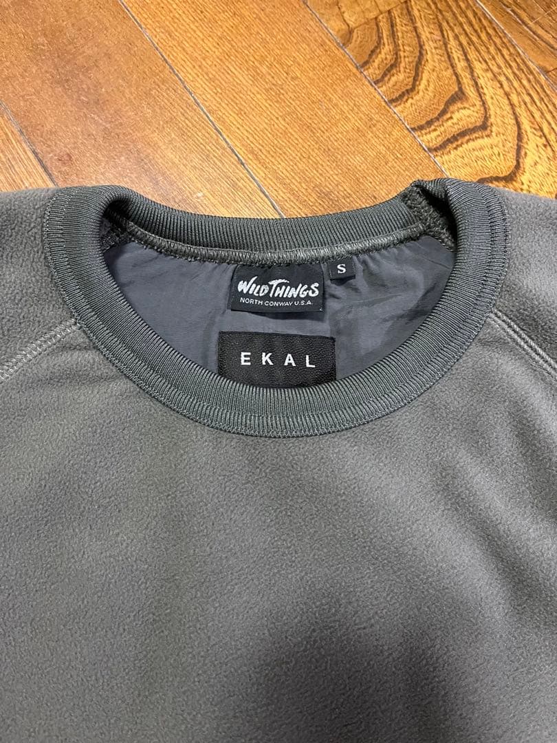 WILDTHINGS×EKAL　ポーラテックフリースプルオーバー