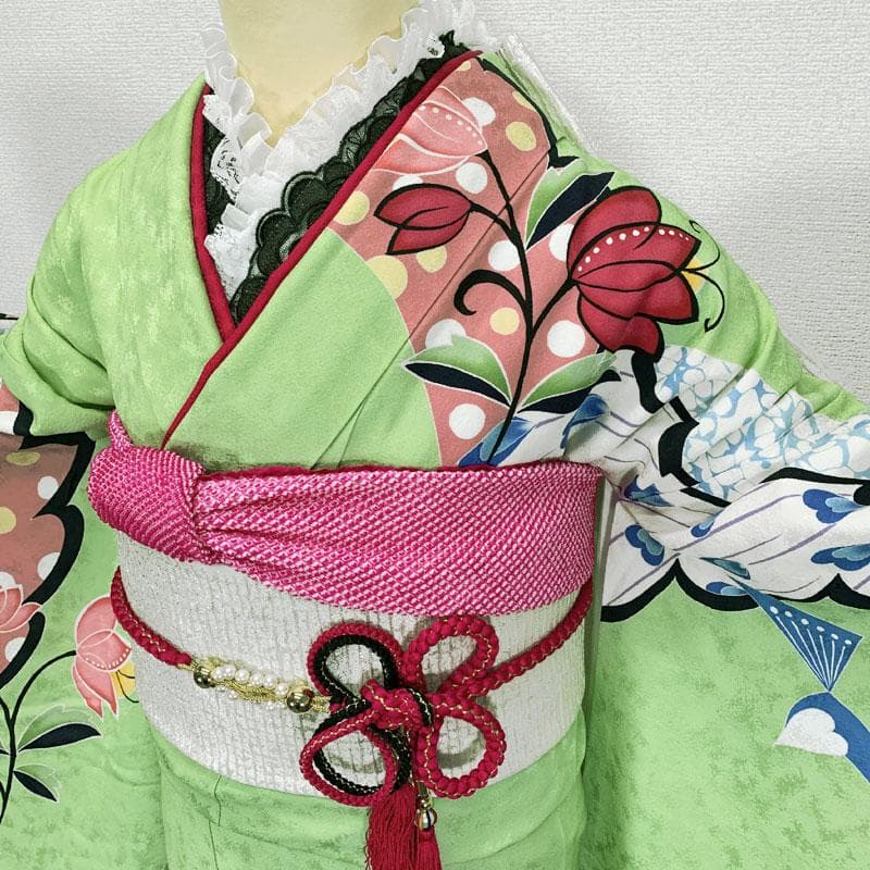 511z6☆個性的！きものやまと 振袖 地紋 孔雀 黄緑☆美品 成人式 結婚式