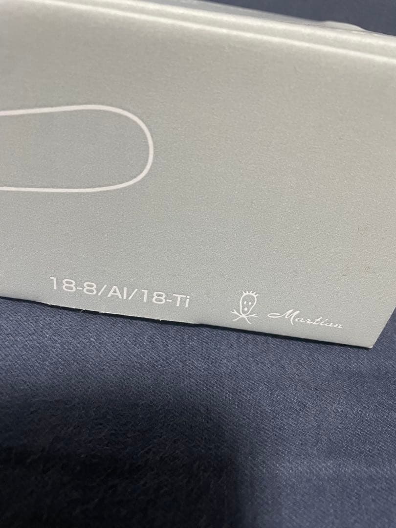 匿名発送　新品未使用　柳宗理　ステンレス・アルミ3層鋼　片手鍋　22cm IH