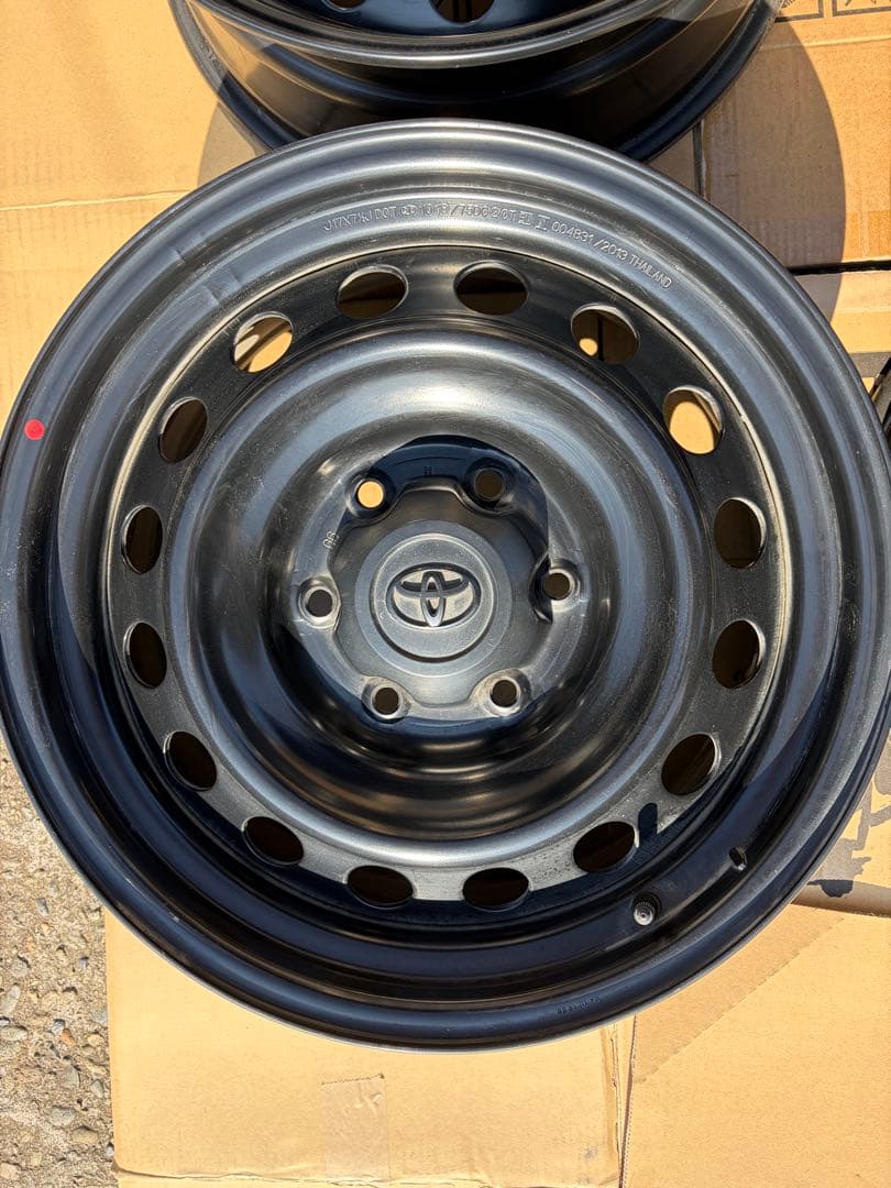 トヨタ純正 ハイラックス　鉄　ホイール　17インチ　17x7.5J