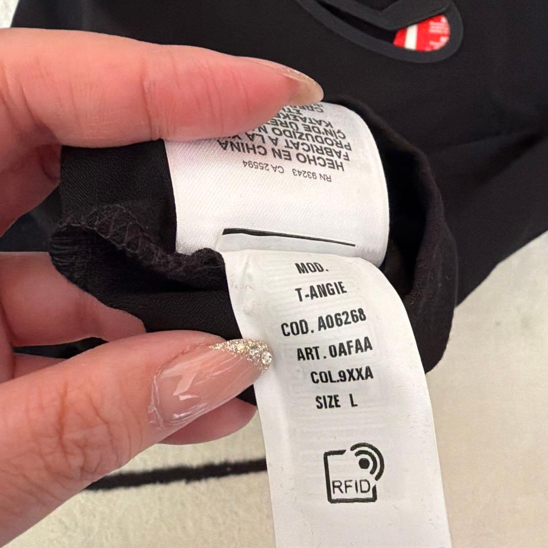 DIESEL ブラック Tシャツ 新品タグ付き