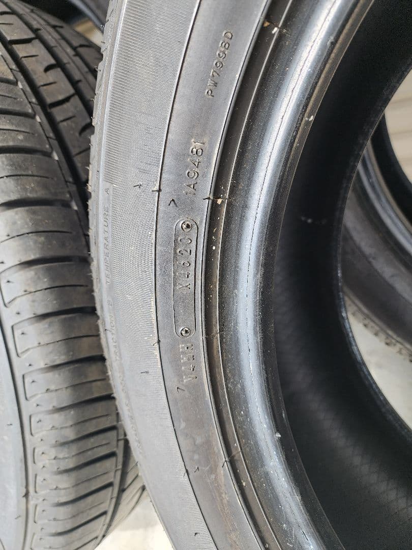 ダンロップPT3A グラントレック 275/50R21ランクルLX570GLSG