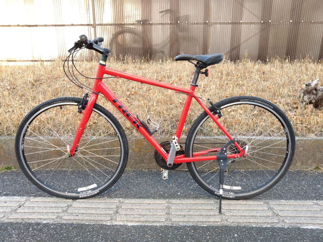 TREK　トレック　7.2 FX 　神奈川　引取限定　クロスバイク　チェーン新品