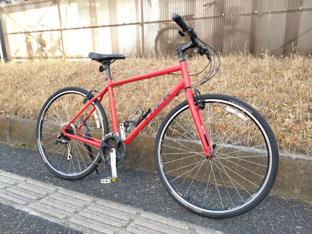 TREK　トレック　7.2 FX 　神奈川　引取限定　クロスバイク　チェーン新品