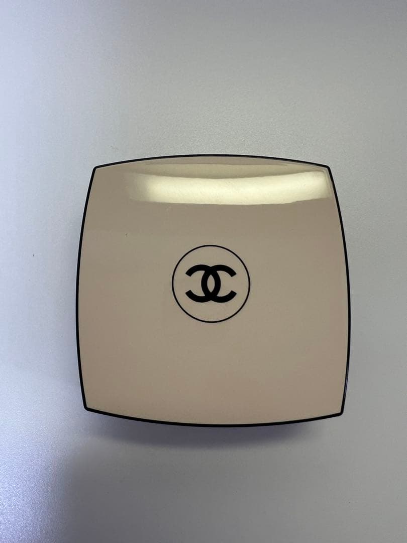 CHANEL シャネル レベージュヘルシーグロウクッションファンデーションB20