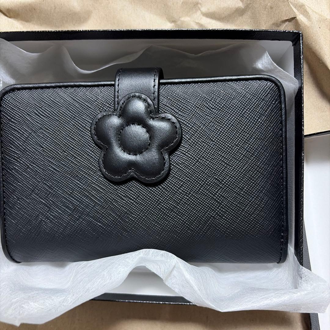 MARYQUANT 二つ折財布
