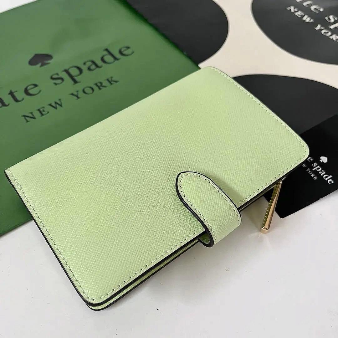 ケイトスペード☆新品☆ サフィアノレザー ミディアム折り財布/薄緑 グリーン