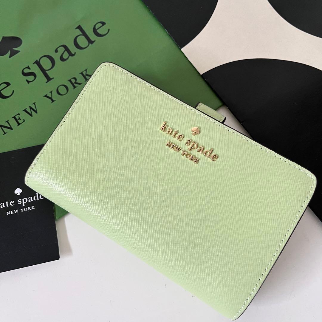 ケイトスペード☆新品☆ サフィアノレザー ミディアム折り財布/薄緑 グリーン