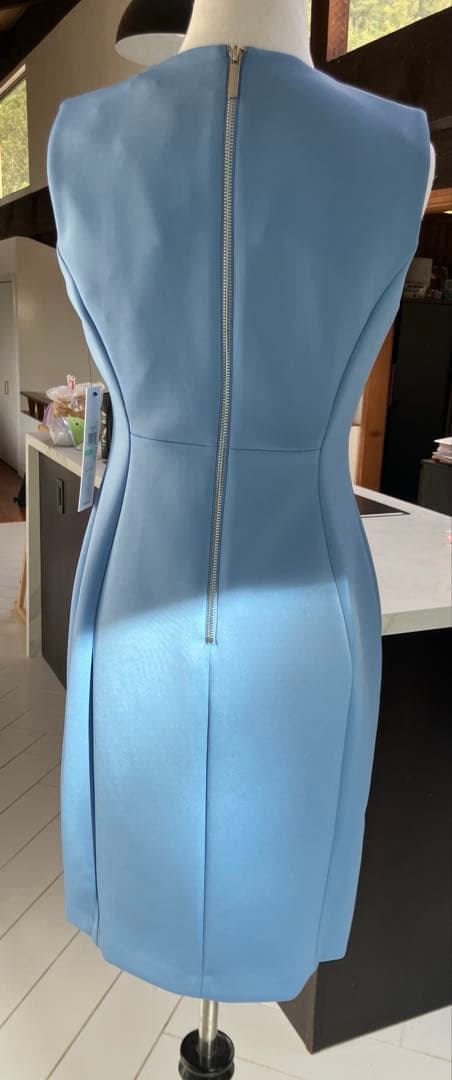 新品　カルバンクライン ライトブルー ノースリーブ タイトワンピース 8P L