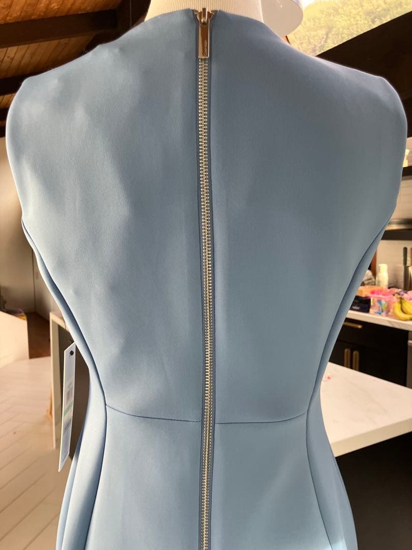 新品　カルバンクライン ライトブルー ノースリーブ タイトワンピース 8P L