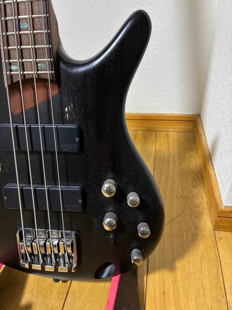 Ibanez エレキベース　アクティブ アイバニーズ　SDGR SR500