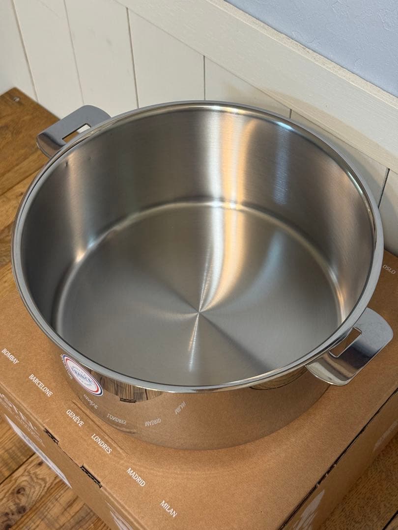 新品 CRISTEL グラフィット 両手深鍋 G 24cm F24GK