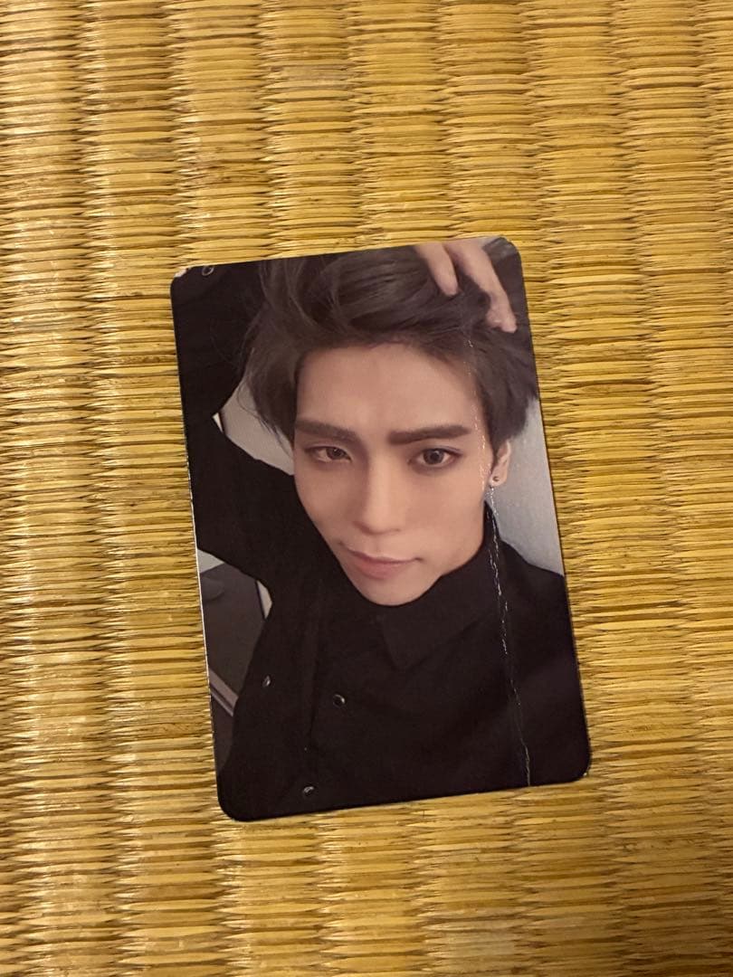 SHINee JONGHYUN ジョンヒョン BASE トレカ付き