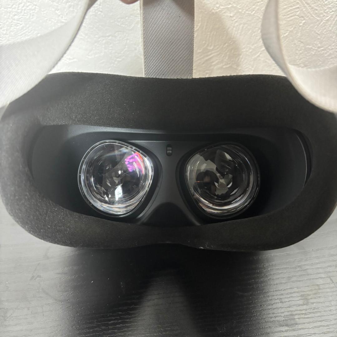 Ｋ*様   Quest 2 (64GB) VR ヘッドセット