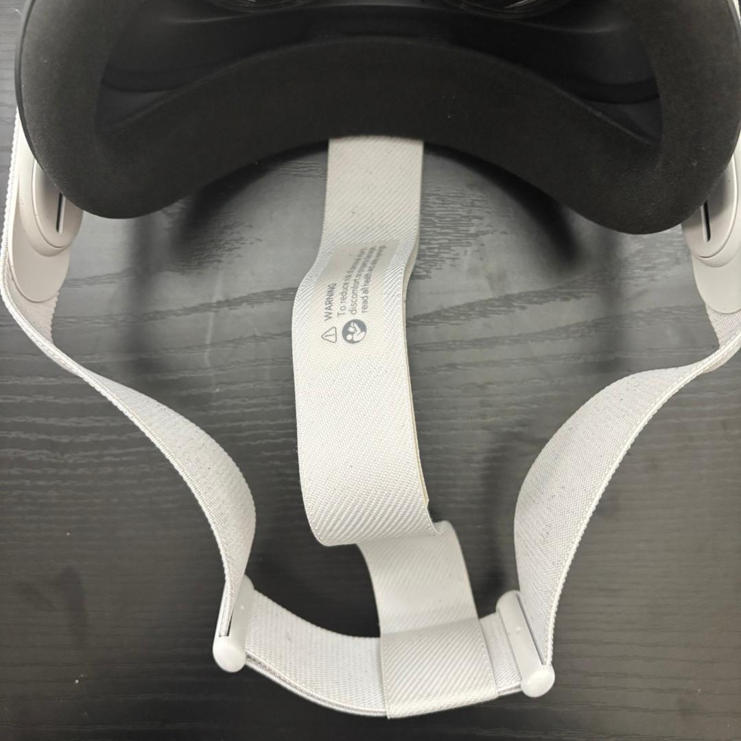 Ｋ*様   Quest 2 (64GB) VR ヘッドセット