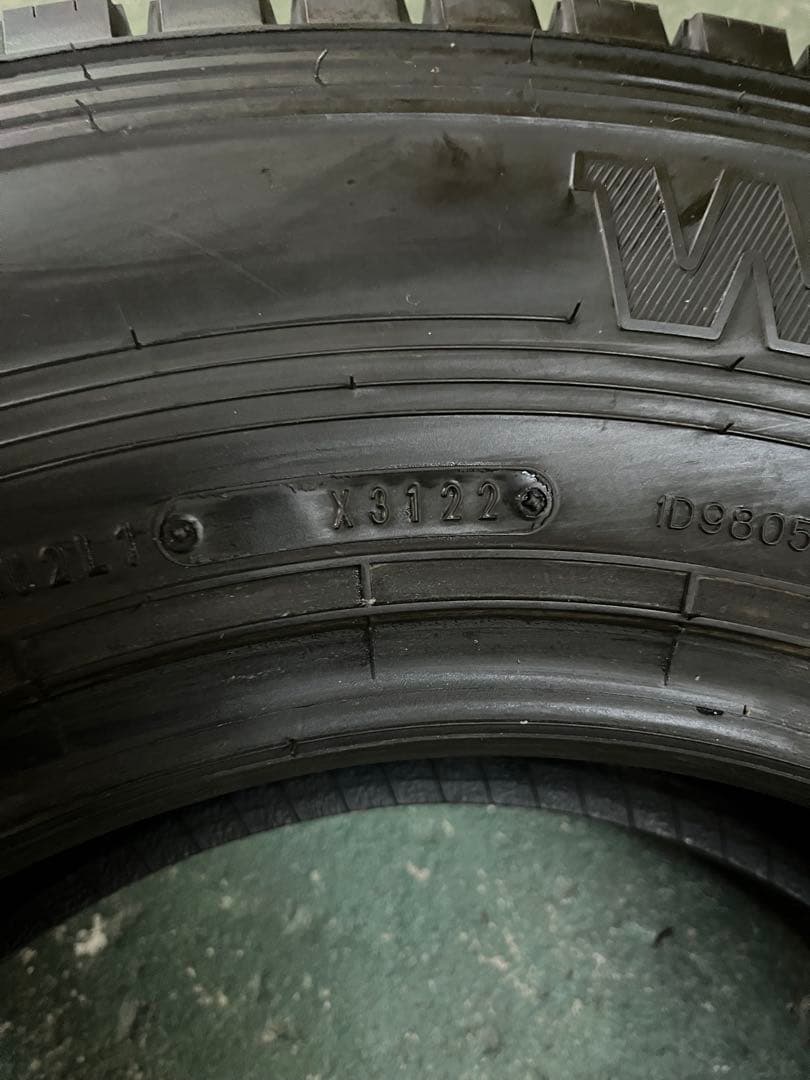 195/85R15 113/111L ④(1本)あくび