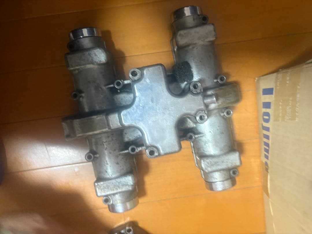 r*k様 GS450/GS450L/45ザリエンジンヘッド