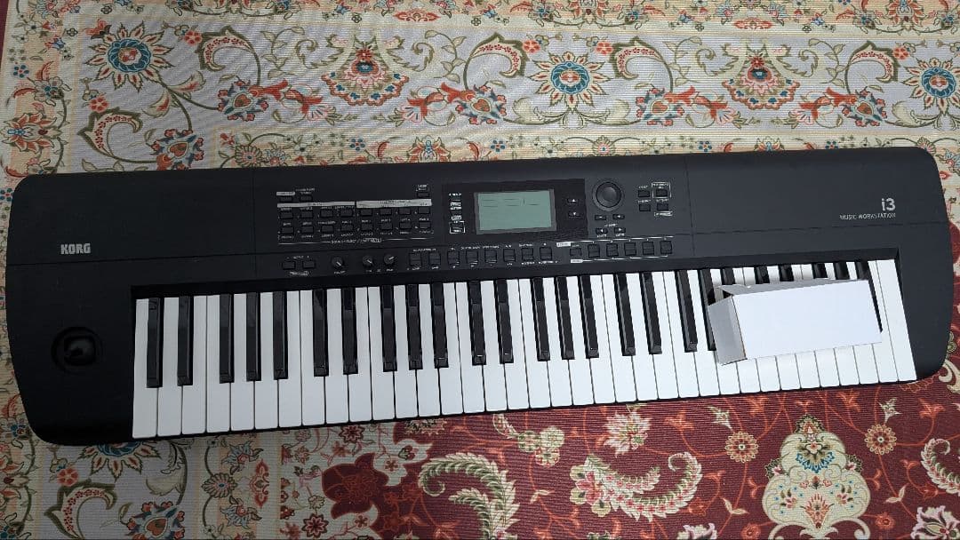 KORG i3 61鍵キーボード　ソフトケース付き　シンセサイザー