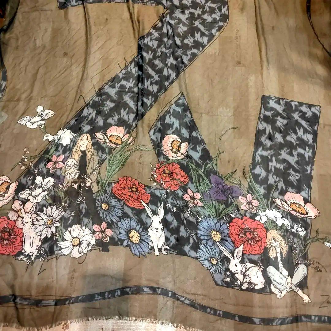 Zadig & Voltaire 人・動物・花柄‪☆ 大判ストール