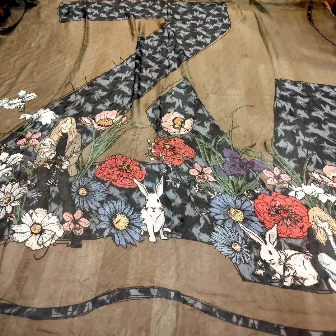 Zadig & Voltaire 人・動物・花柄‪☆ 大判ストール