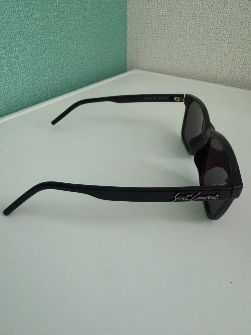 Saint Laurent サングラス
