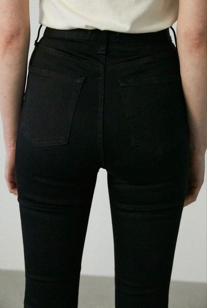 新品✨MOUSSY HW Rebirth フレアデニム 24 S相当 黒