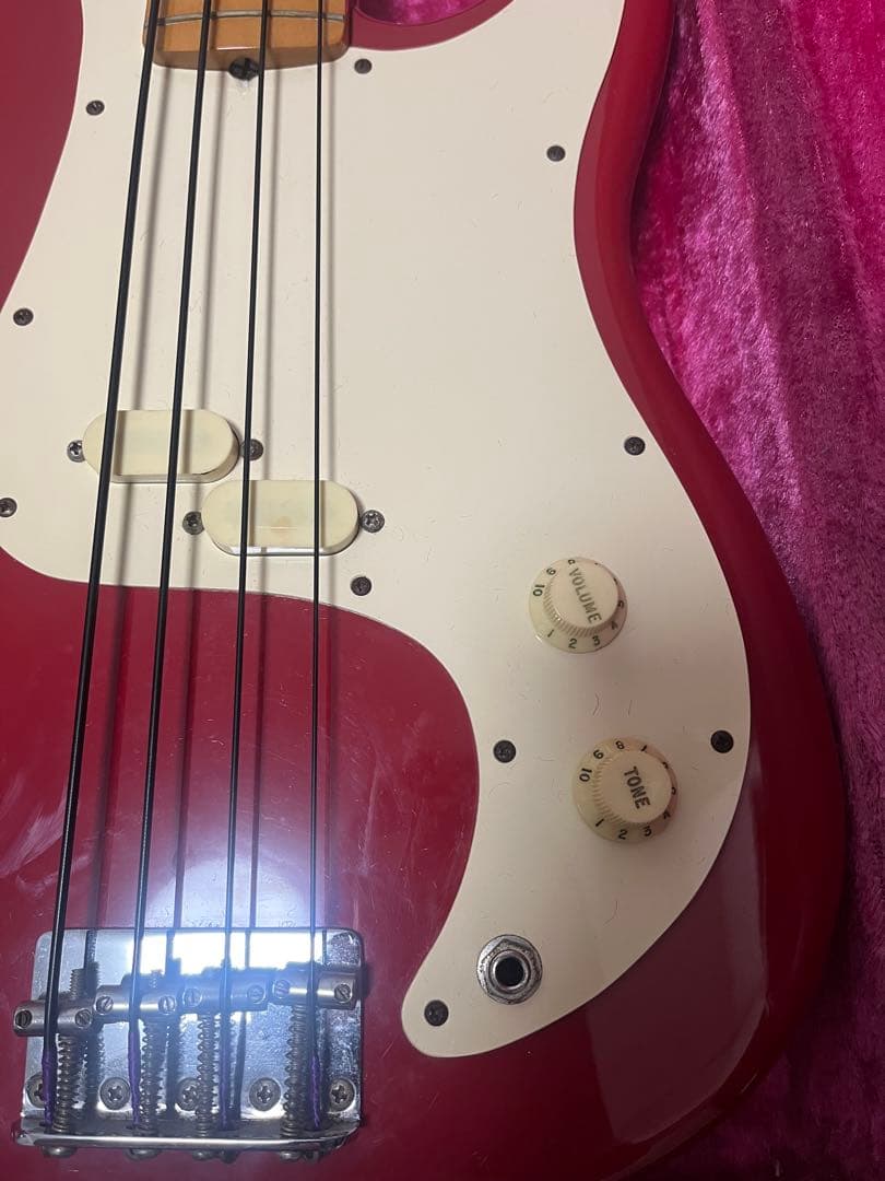 ベース Fender Bullet Bass Deluxe (B34)