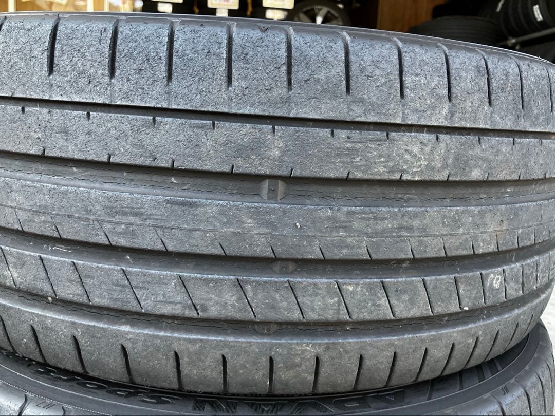 ADVAN Ꮩ107 225/40R18 2本