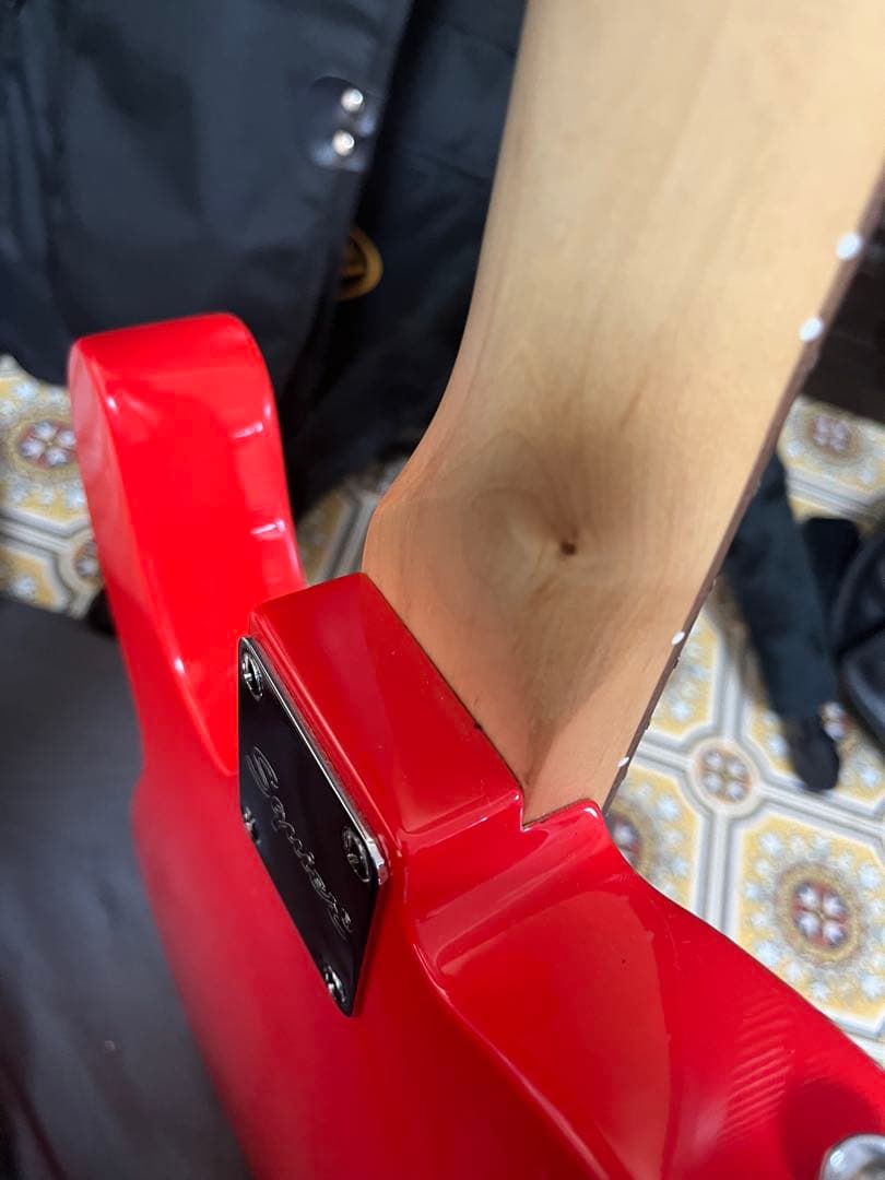 Squier by Fender Telecaster レッド ギターケース付き