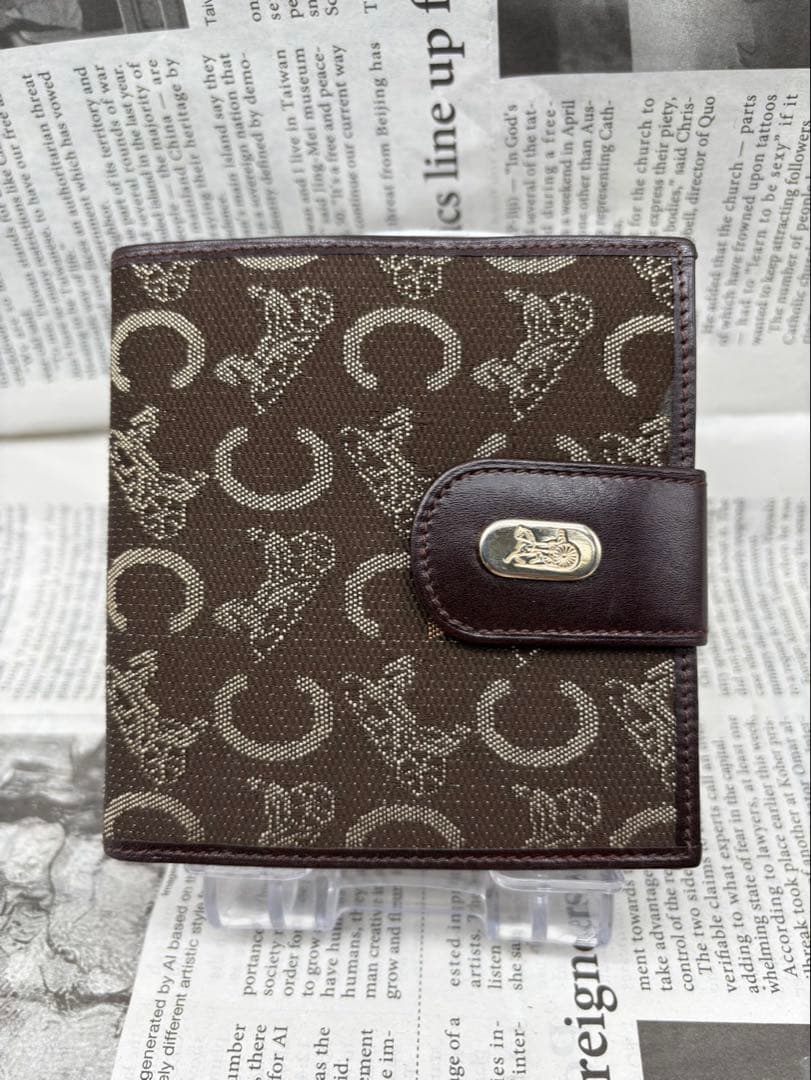 美品　CELINE セリーヌ　Cマカダム　キャンバス二つ折り財布　M02