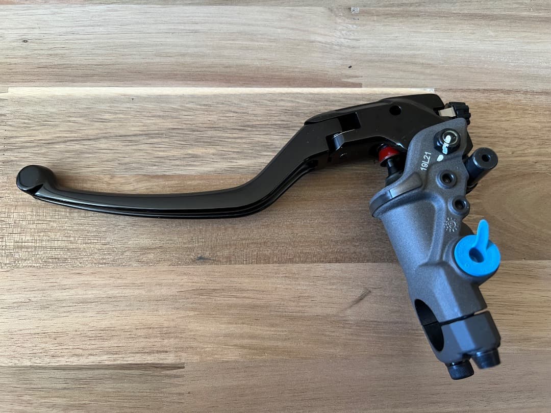 brembo 19RCS コルサコルタ マスターシリンダー