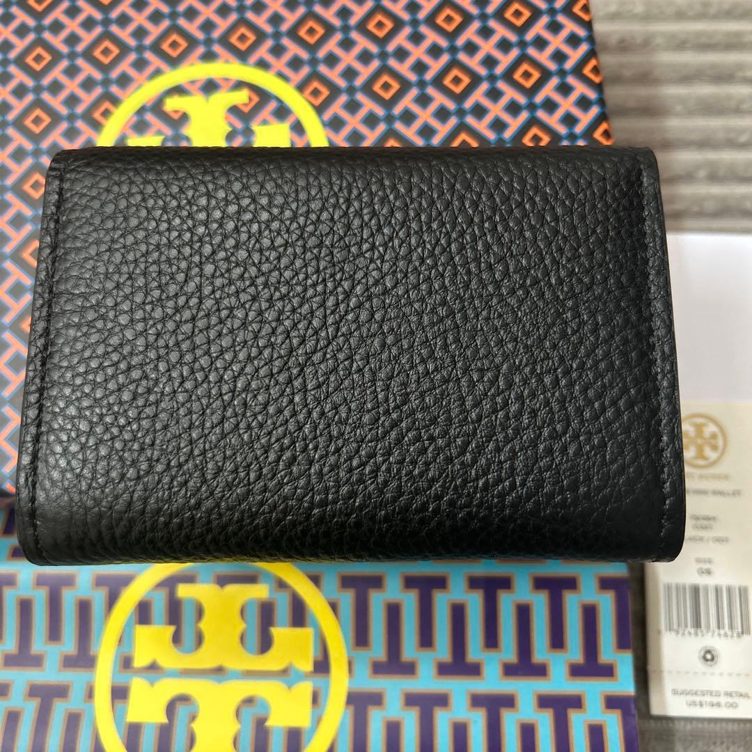 未使用❤️Tory Burch トリーバーチ 三つ折り財布 ブラック ギフト