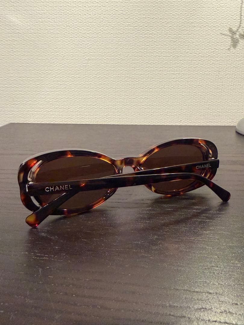 CHANEL ベッコウ　サングラス