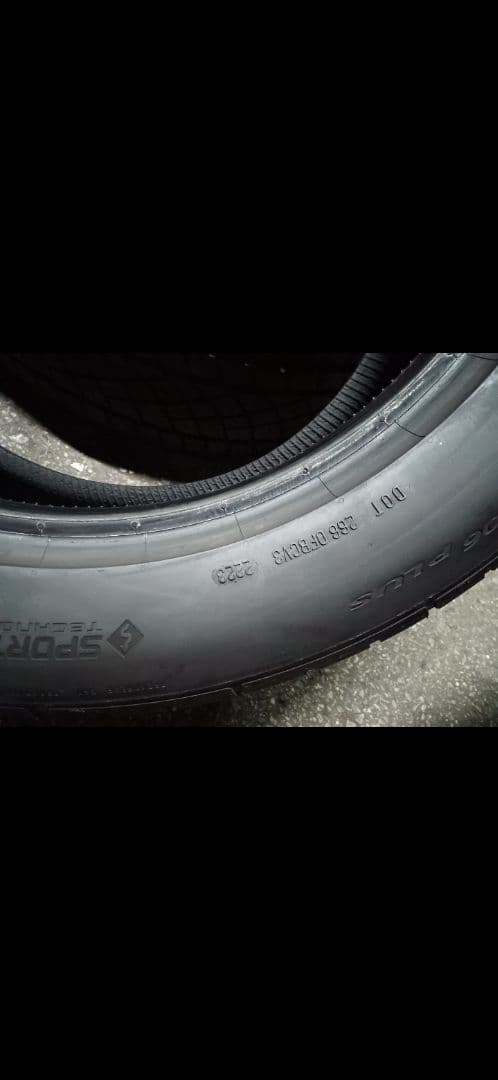 トモヒサ 255/50R19 2本　9分山　2023年製造　コンチネンタル
