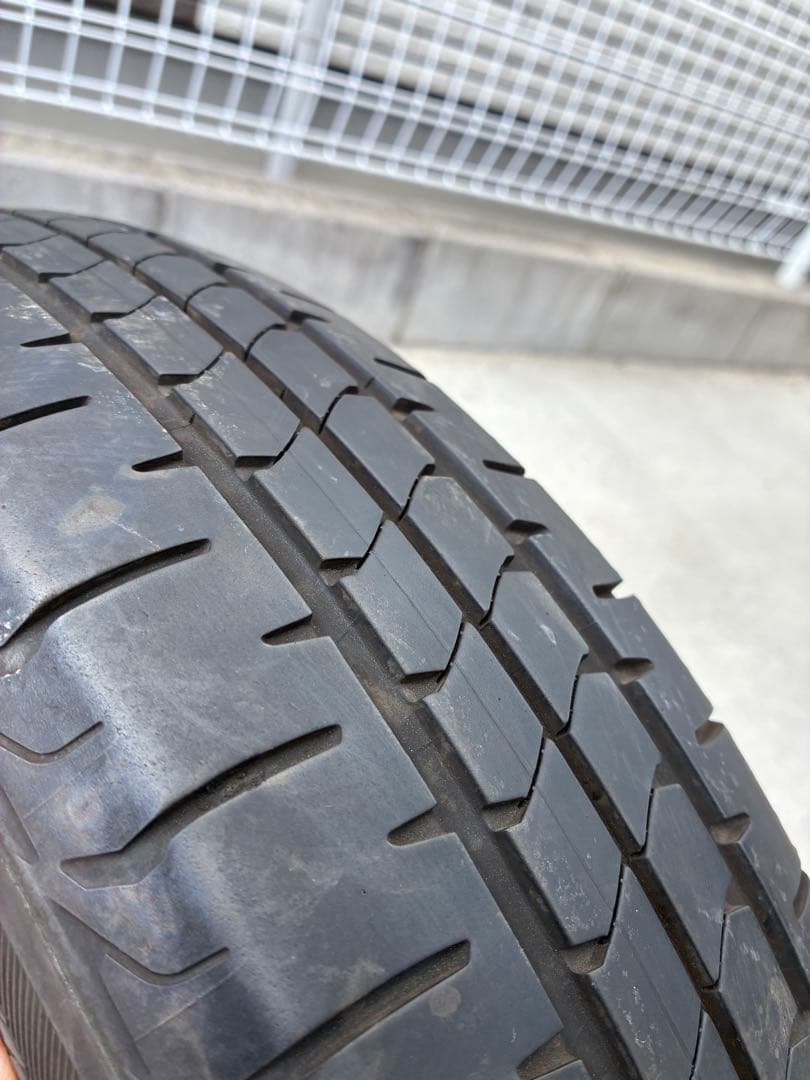 送料込み155/65r14BRIDGESTONE NEWNO4本セットバリ山