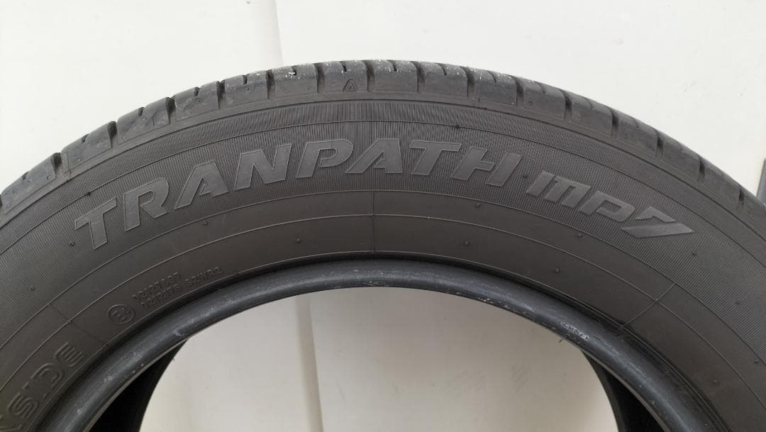 ②トーヨータイヤTRANPATH mp7 215/60R16(2本)