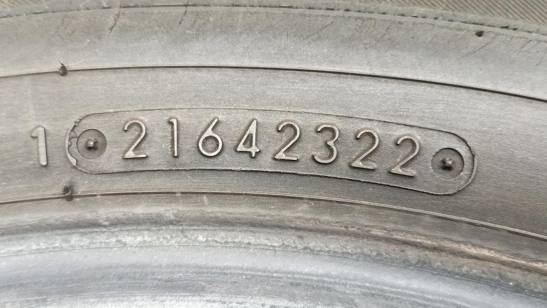 ②トーヨータイヤTRANPATH mp7 215/60R16(2本)