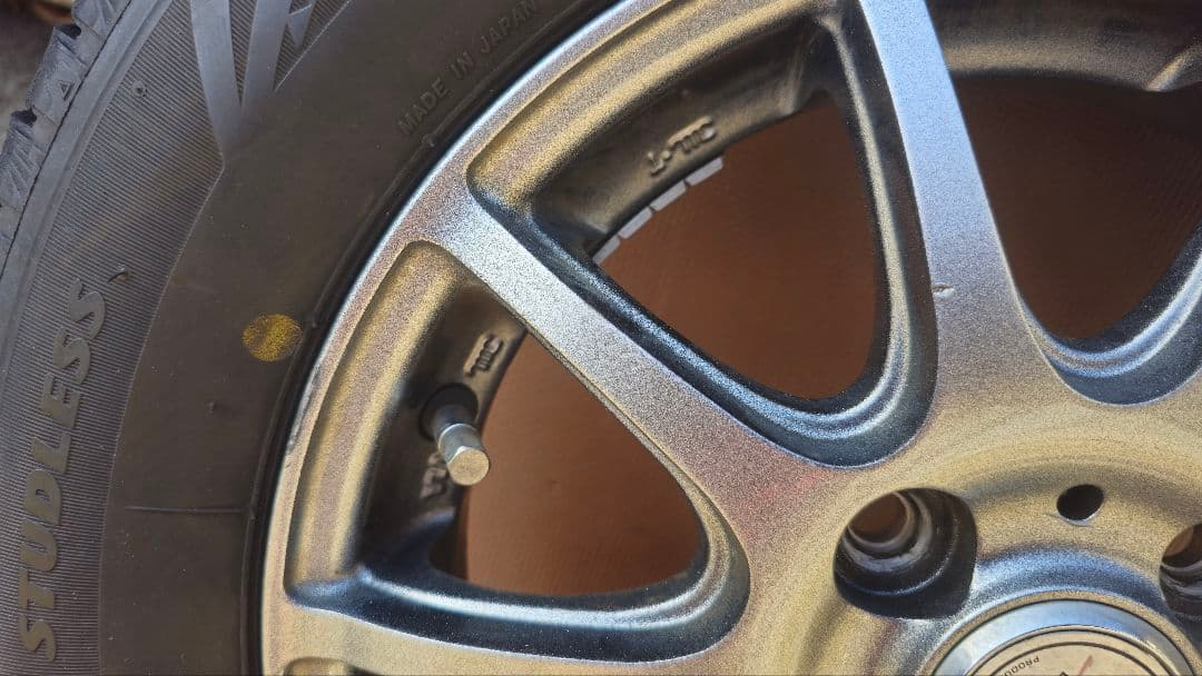 ブリヂストンVRX3 エブリィワゴン スクラムワゴン　165/65/13インチ