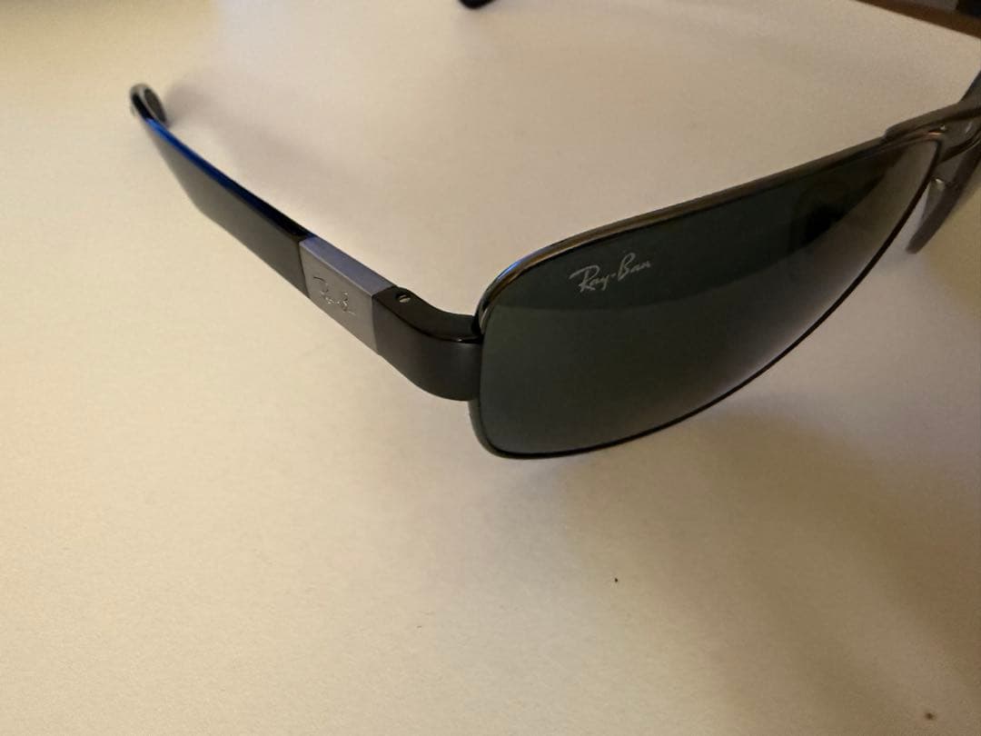 Ray-Ban サングラス RB3522