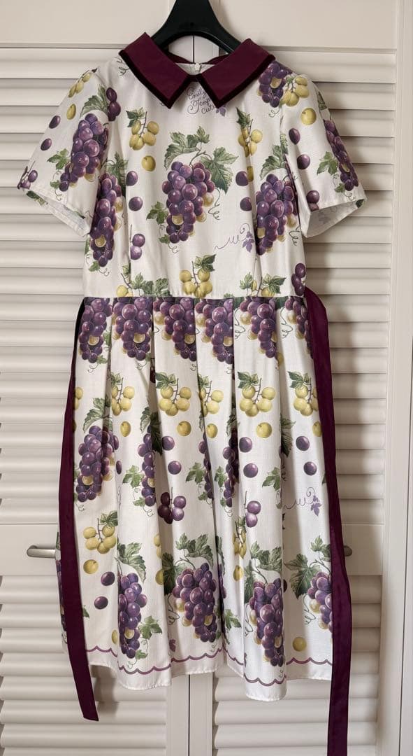 Emily Temple cute Lady Grapes ワンピース
