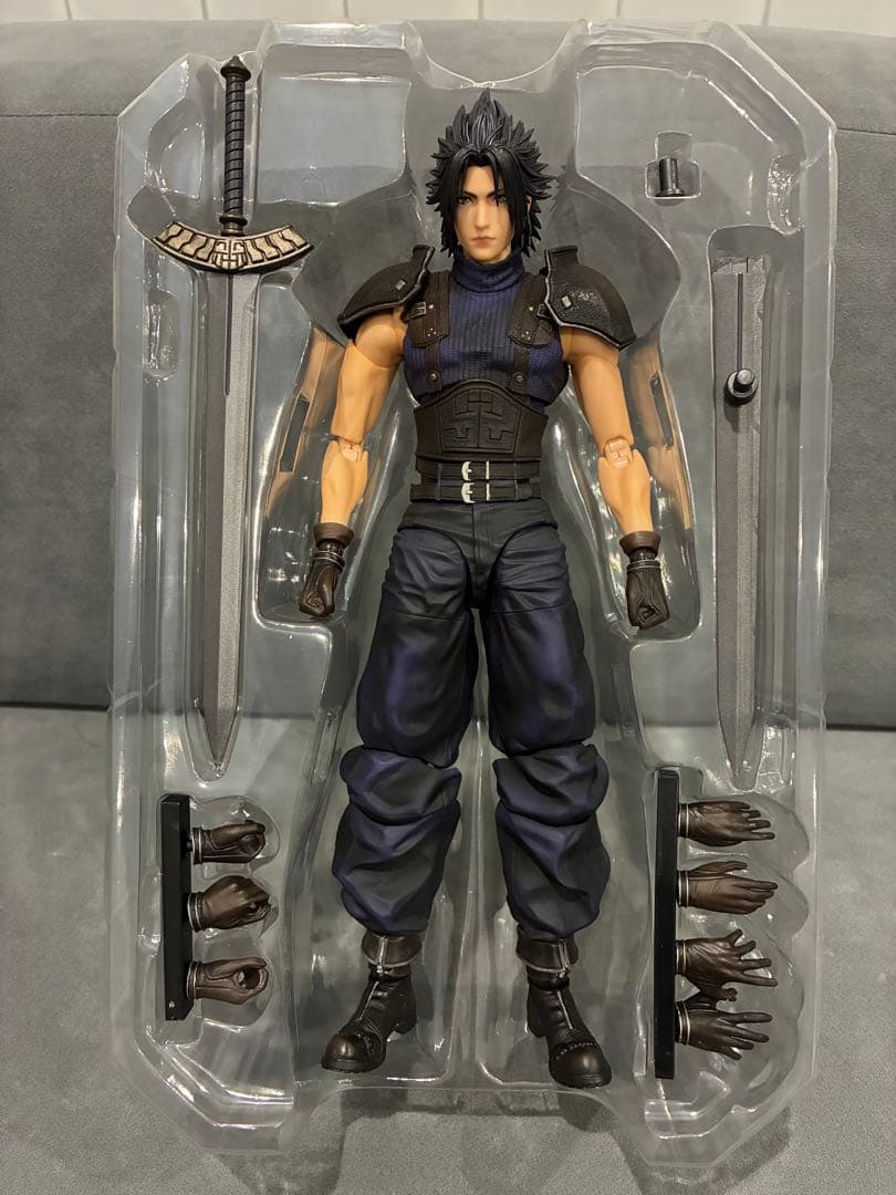 ファイナルファンタジー FF7 ザックス プレイアーツ改 2nd クライシスコア