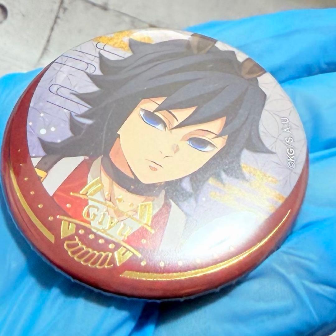 鬼滅の刃 ufotable 午年 缶バッジポーチ 缶バッジ 絵馬　冨岡義勇